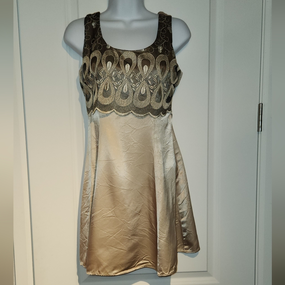 Sung slip dress